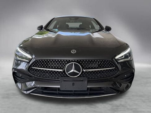Used 2025 Mercedes-Benz CLE 300 4MATIC Coupe w/ AMG Line image 15