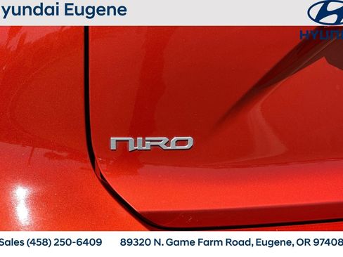 Used 2023 Kia Niro Wind w/ Wind Preserve Package FWD image 38