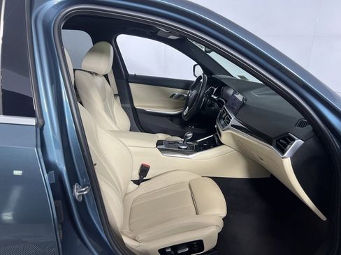 Used 2021 BMW 330e w/ Convenience Package image 30