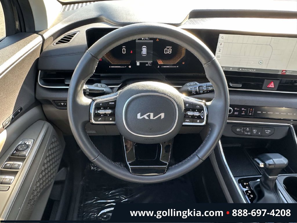 Certified 2026 Kia Carnival EX FWD image 13
