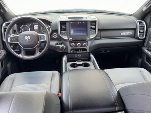 Used 2024 RAM 2500 Big Horn AWD/4WD image 17