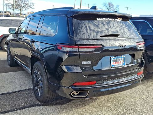 New 2025 Jeep Grand Cherokee L Summit image 4