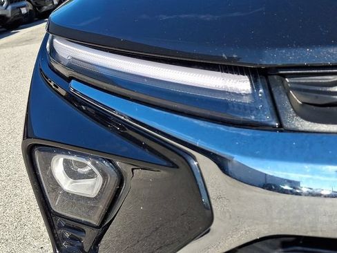 Used 2024 Chevrolet TrailBlazer LT FWD image 9