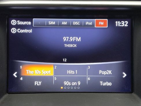 Used 2020 Nissan Armada SL image 25