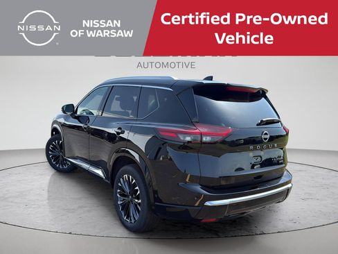 Used 2026 Nissan Rogue Platinum w/ Platinum Premium Package AWD/4WD image 3