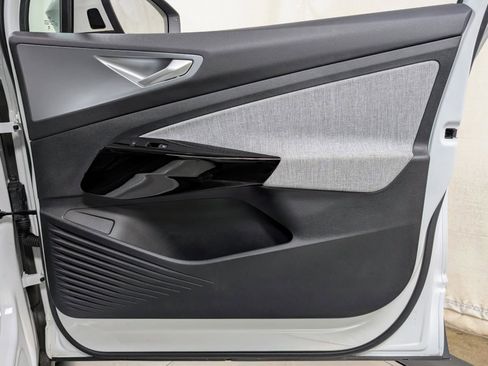 Used 2023 Volkswagen ID.4 2WD image 22