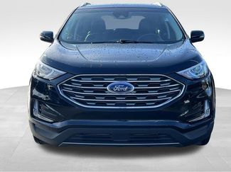 Used 2019 Ford Edge Titanium w/ Cold Weather Package video 2