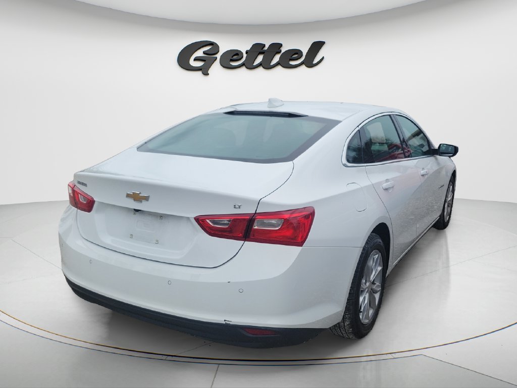 Used 2025 Chevrolet Malibu LT FWD image 3