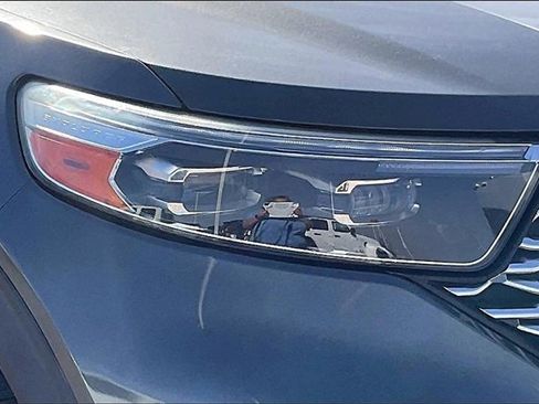 Used 2020 Ford Explorer Platinum image 28