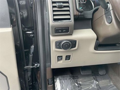 Certified 2020 Ford F150 Limited w/ Trailer Tow Package image 15