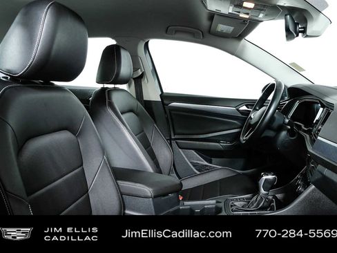 Used 2024 Volkswagen Jetta SE FWD image 19