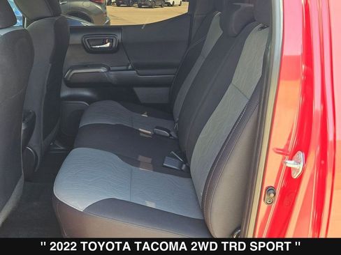 Used 2022 Toyota Tacoma TRD Sport w/ Technology Package RWD image 17