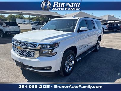 Used 2017 Chevrolet Suburban LT w/ LT Signature Package