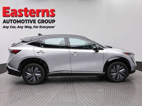 Used 2023 Nissan Ariya FWD image 4