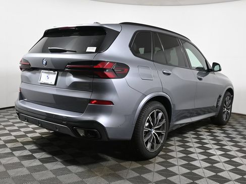 Certified 2026 BMW X5 xDrive40i w/ Executive Package AWD/4WD image 7