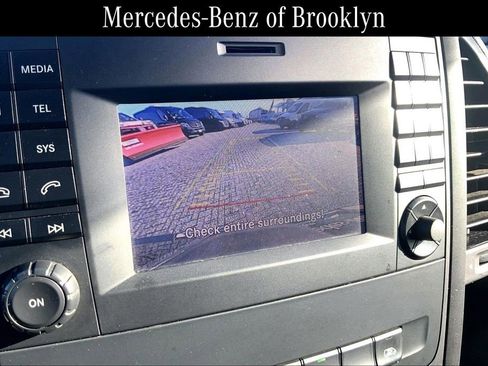 Used 2019 Mercedes-Benz Metris Passenger image 24