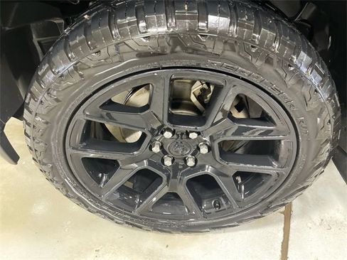 Certified 2022 RAM 1500 Laramie image 10