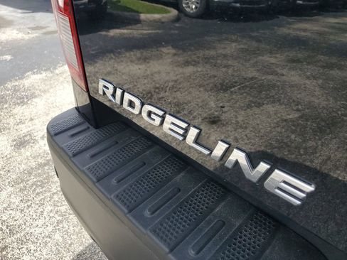 Used 2023 Honda Ridgeline Black Edition image 12