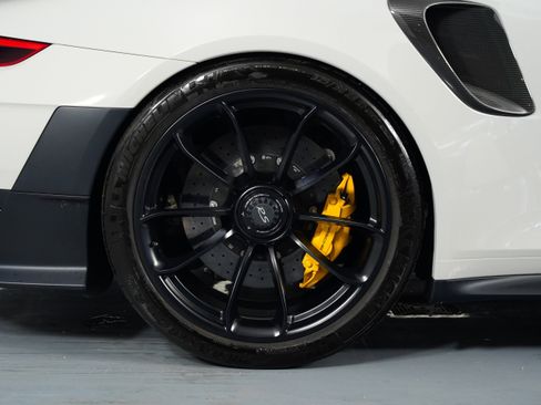 Used 2019 Porsche 911 GT2 RS image 13