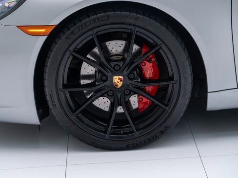 Used 2018 Porsche 911 Carrera S RWD image 12