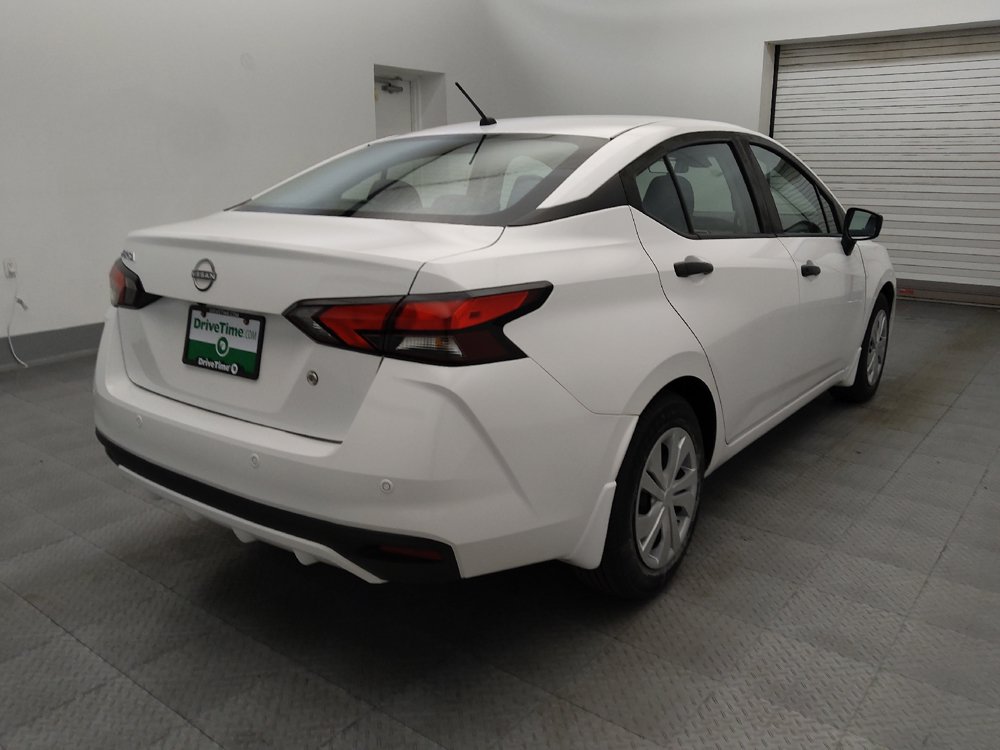Used 2024 Nissan Versa S w/ Trunk Package FWD image 9