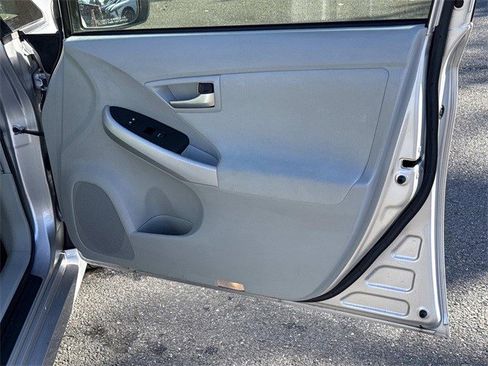 Used 2013 Toyota Prius Two image 4