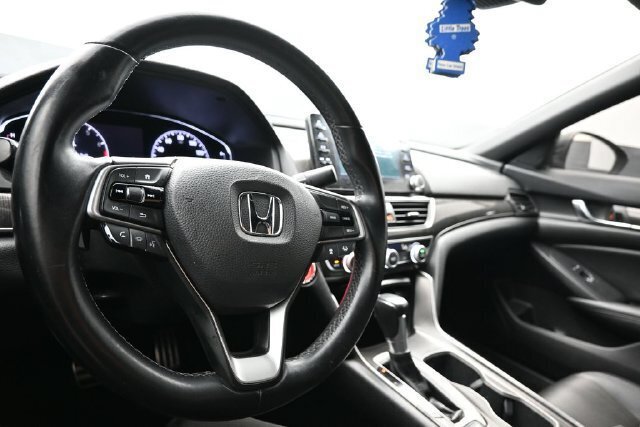 Used 2019 Honda Accord Sport image 9