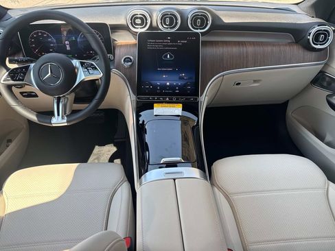 New 2026 Mercedes-Benz GLC 350e 4MATIC image 8
