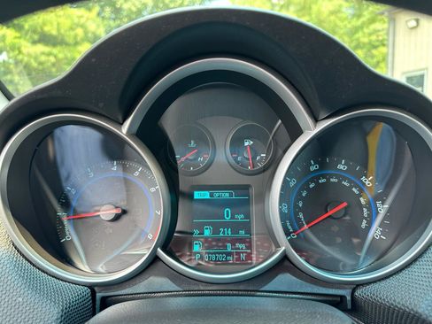 Used 2015 Chevrolet Cruze LT FWD image 20