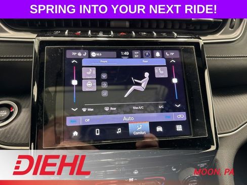 Used 2023 Jeep Grand Cherokee L Laredo image 32