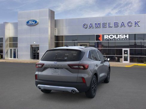 New 2026 Ford Escape SE image 8