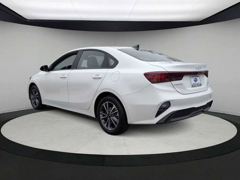 Used 2024 Kia Forte LXS image 6