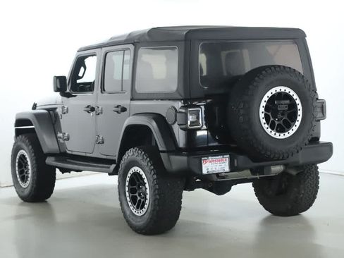 Used 2018 Jeep Wrangler Unlimited Sport S AWD/4WD image 42