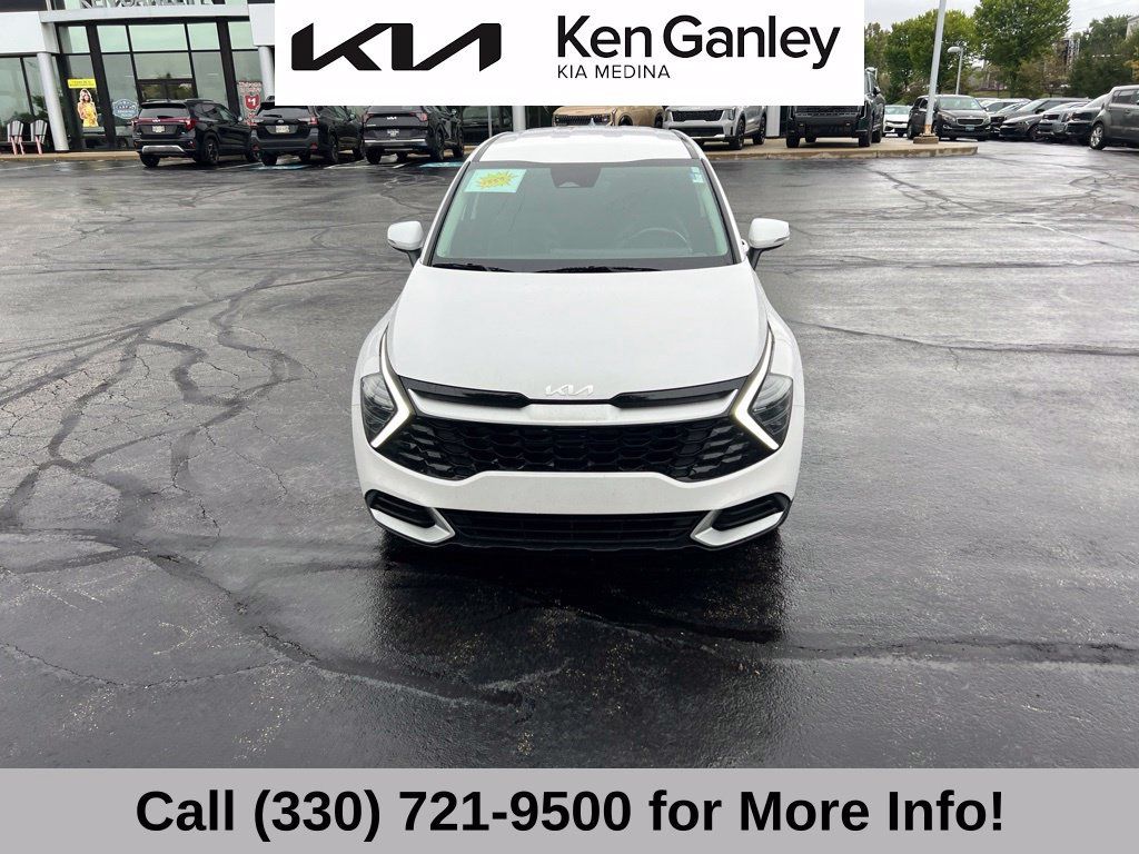 Certified 2024 Kia Sportage EX FWD image 5
