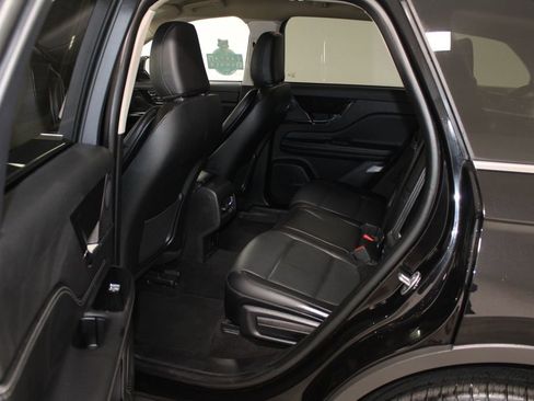 Used 2024 Lincoln Corsair Reserve image 26