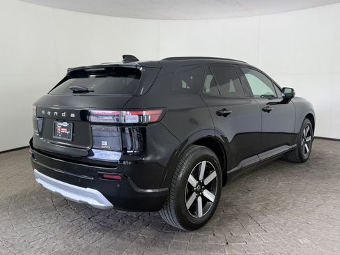 Used 2024 Honda Prologue Touring image 9