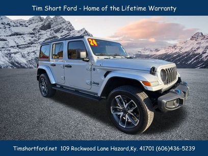 Used 2024 Jeep Wrangler Unlimited w/ Convenience Group