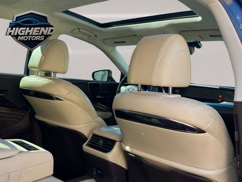 Used 2018 Lexus LS 500 AWD w/ Interior Upgrade Package image 26
