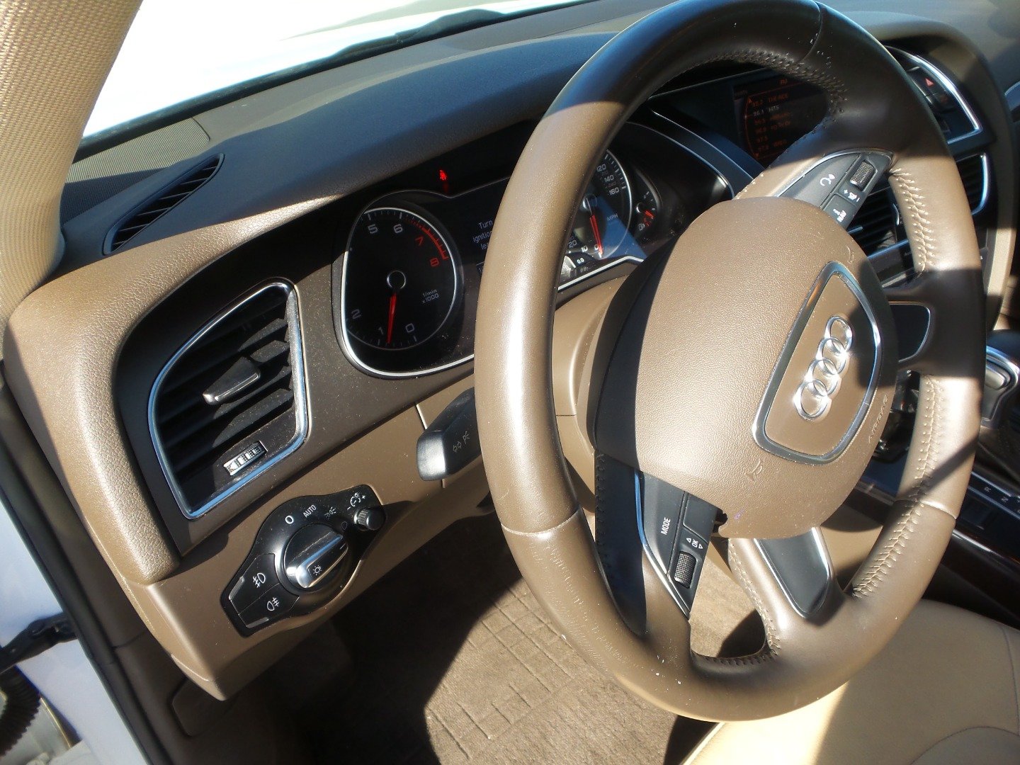 Used 2013 Audi A4 Premium Plus w/ Premium Plus Pkg AWD/4WD image 25