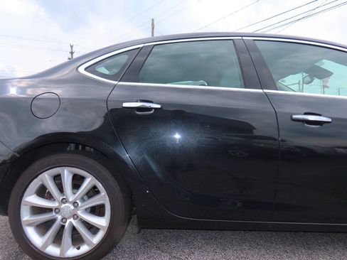 Used 2013 Buick Verano FWD image 20