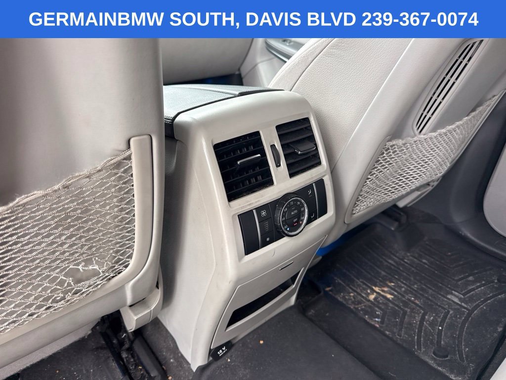 Used 2015 Mercedes-Benz GL 550 4MATIC image 23