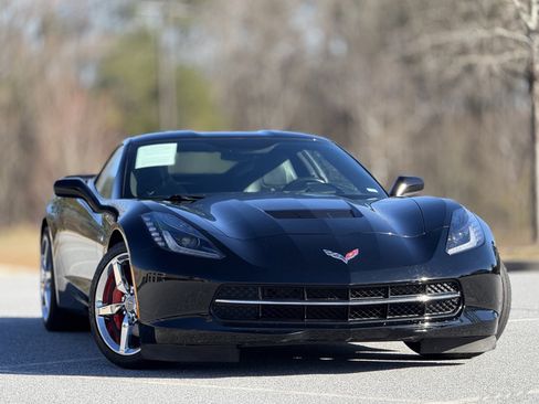 Used 2015 Chevrolet Corvette Stingray Coupe w/ 2LT Preferred Equipment Group image 3