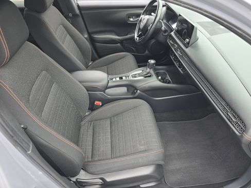 Used 2023 Honda HR-V Sport image 25