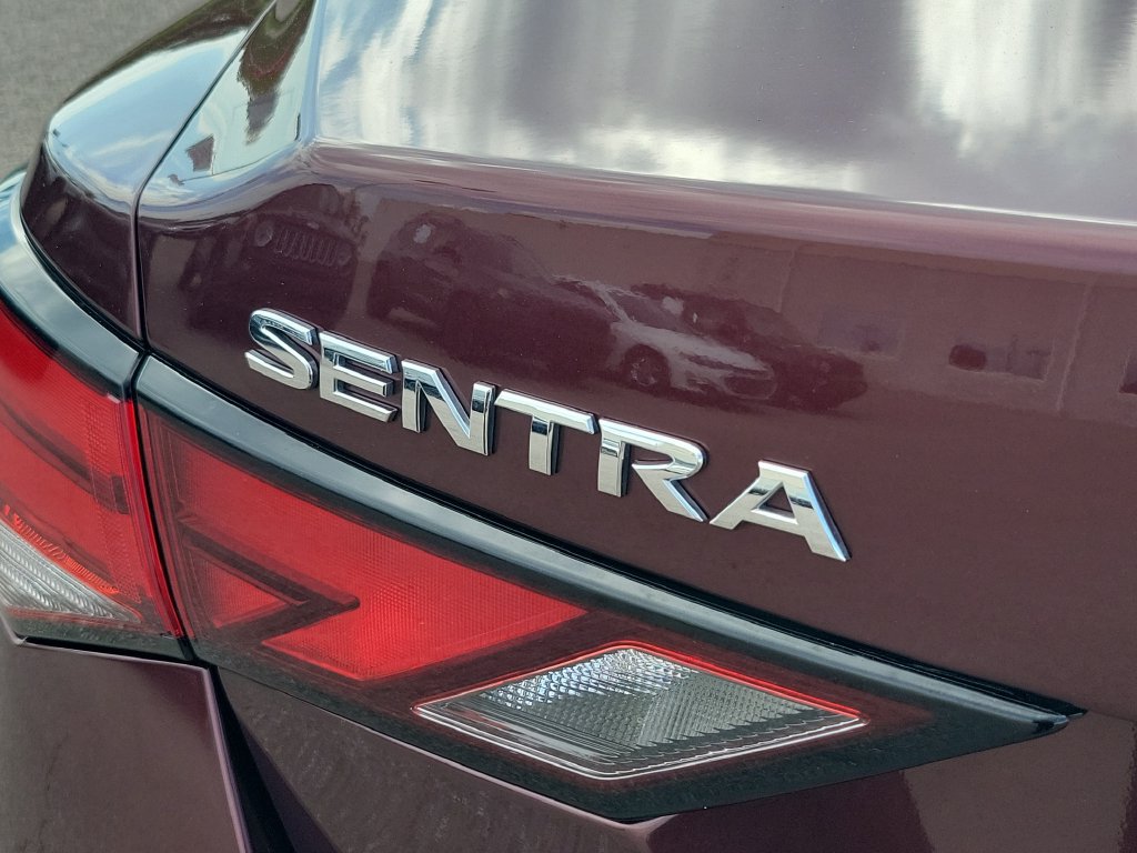 Used 2024 Nissan Sentra SV FWD image 6