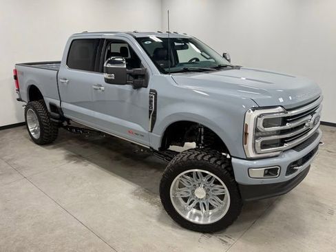 Used 2024 Ford F250 Limited w/ FX4 Off-Road Package image 38