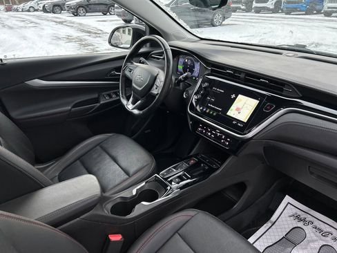 Used 2023 Chevrolet Bolt EUV Premier w/ Sun & Sound Package image 14