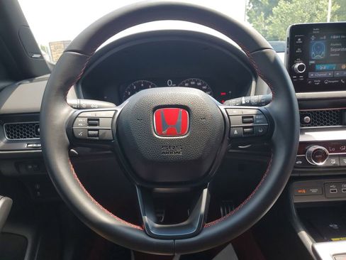 Used 2025 Honda Civic Type R image 19