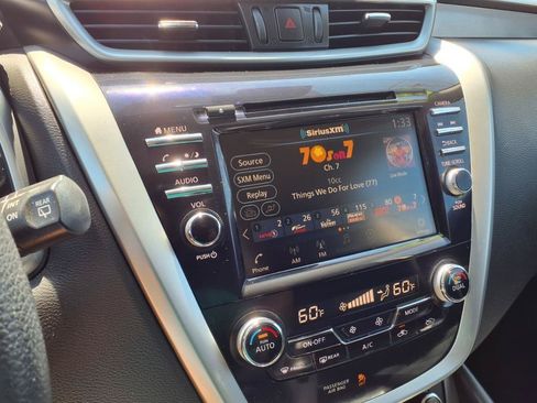 Used 2020 Nissan Murano S w/ Technology Package AWD/4WD image 18