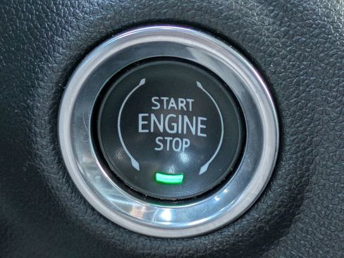 Used 2023 GMC Sierra 1500 Pro w/ Pro Value Package AWD/4WD image 26