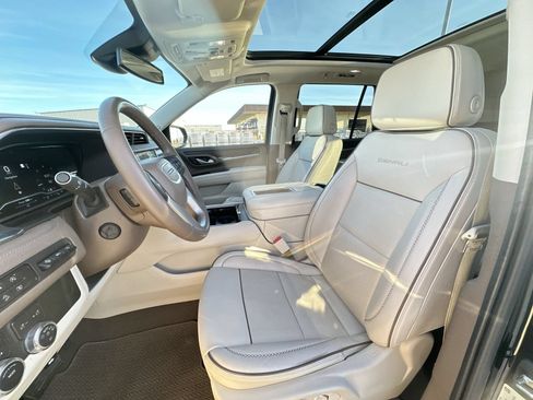 Certified 2023 GMC Yukon Denali AWD/4WD image 21